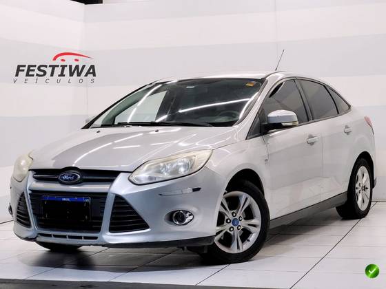 FORD FOCUS 2.0 S SEDAN 16V FLEX 4P POWERSHIFT